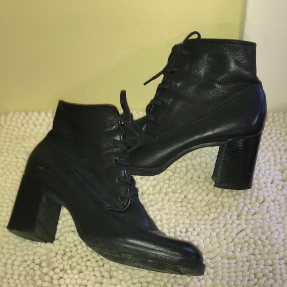 Diba leather lace up heeled booties 6.5 - Picture 10 of 14